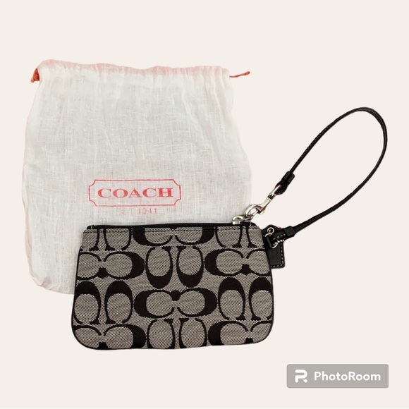 Coach signature black wristlet - Picture 2 of 3
